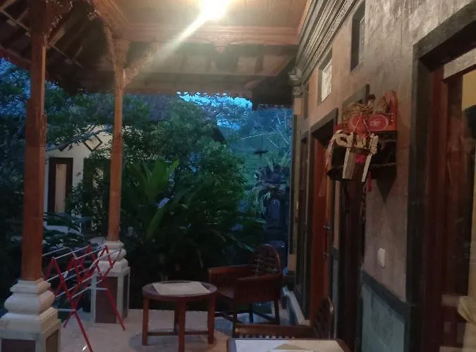 Khailash Warung And サイドメン